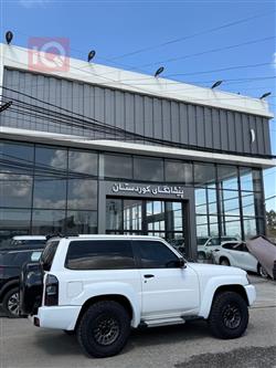 نیسان پاترۆل سەفاری